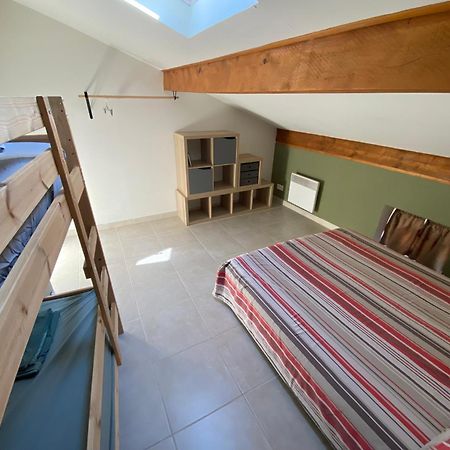 Appartement Climatise Au Pied Du Mont Ventoux Malemort-du-Comtat Bagian luar foto