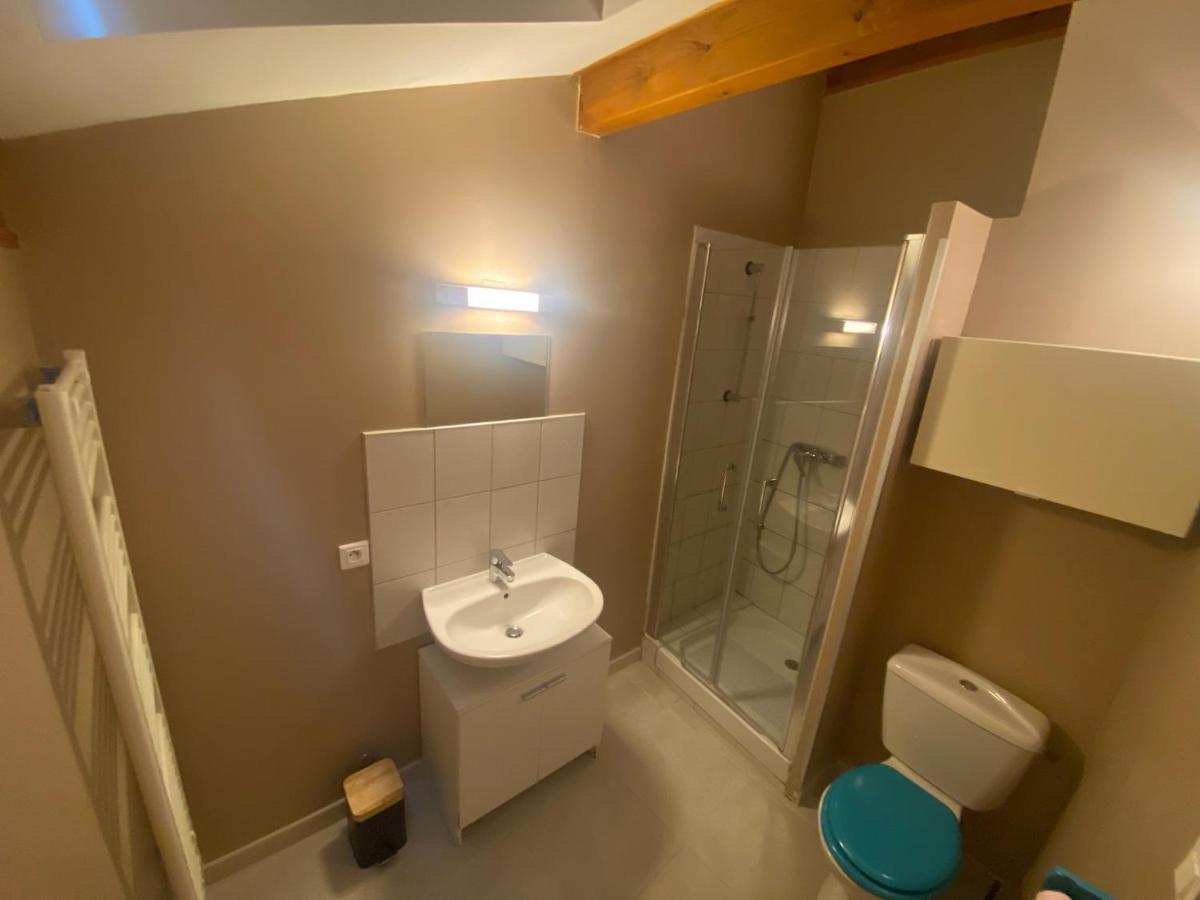 Appartement Climatise Au Pied Du Mont Ventoux Malemort-du-Comtat Bagian luar foto